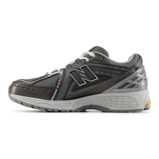 New Balance 1906R